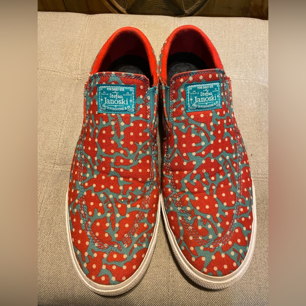 Nike Stefan Janoski vans. Red & green. Men’s size 12.
